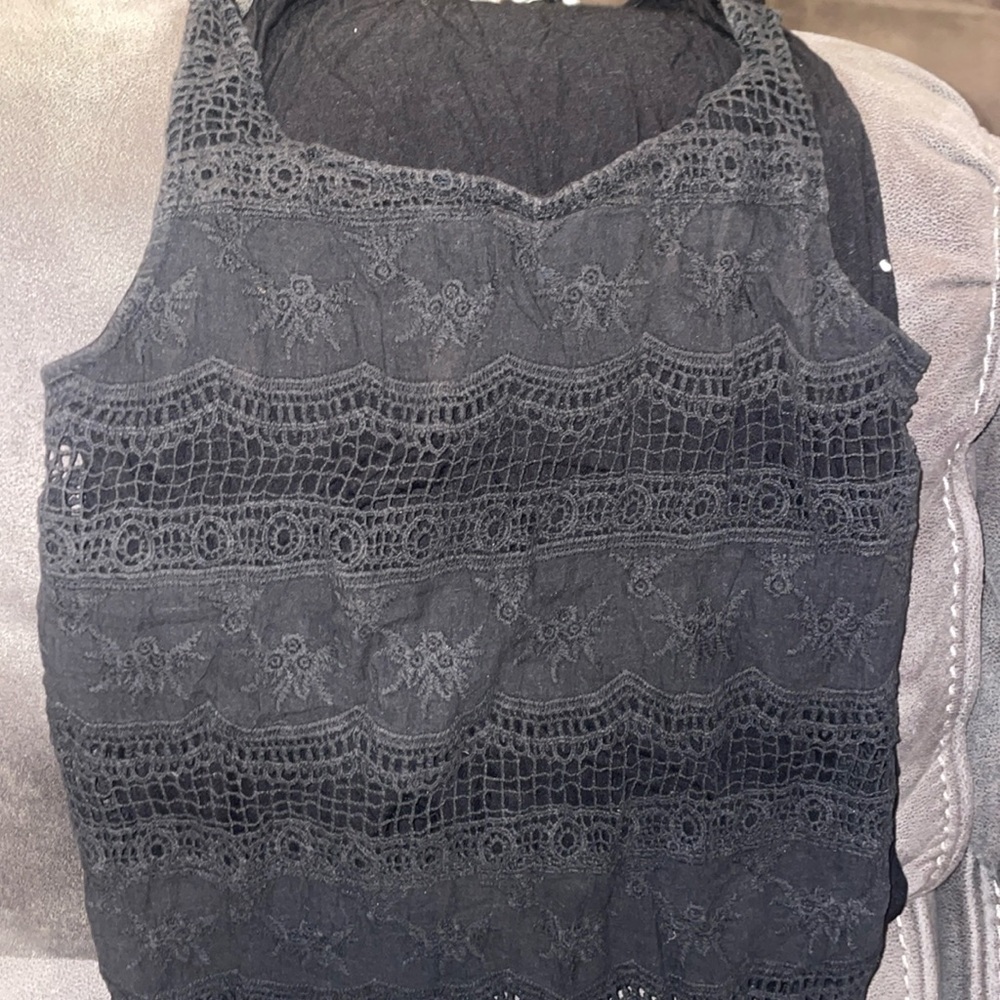 Small black tank top